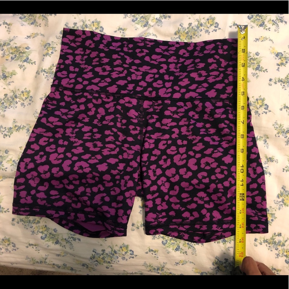 Lululemon Groove Short II Purple Cheetah Print